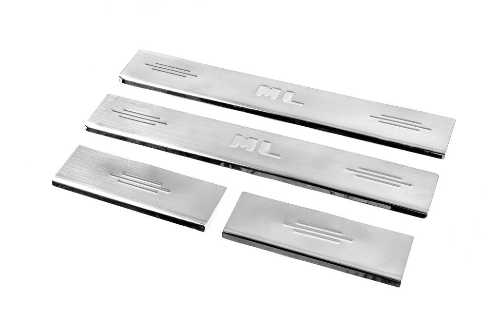 

Накладки на пороги Carmos V2 (4шт, нерж.) для Mercedes ML W164