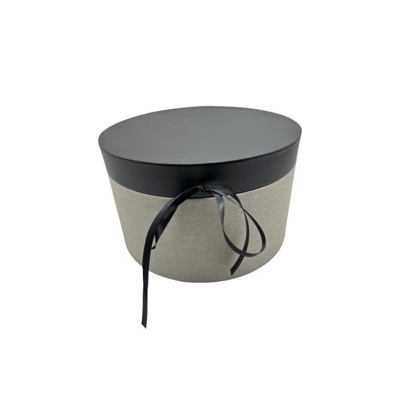 

Modern Minimalist Leather Jewelry Box for Decorative Storage in Living Rooms, Hotels, and Clubs 270 x 270 x 175 mm світло-сірий колір/чорний