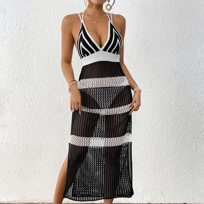 

Женское летнее платье с глубоким V-образным вырезом, контрастным цветным пэчворком, облегающим фасоном и длинными пляжными бретельками XL белый/чёрный