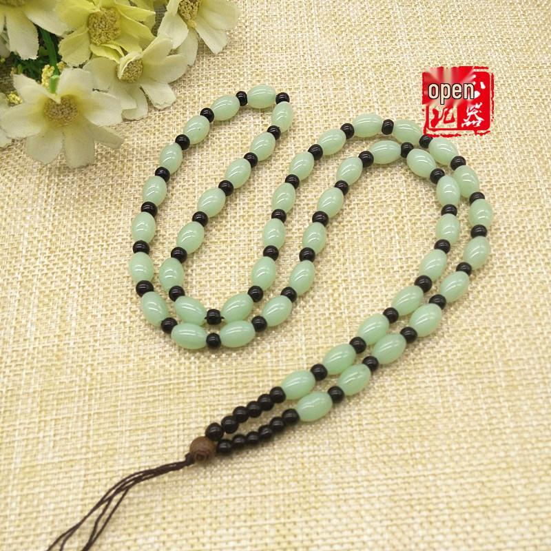 Handmade Ethnic Jade Pendant Necklace with Beaded Lanyard