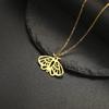 Unisex Aesthetic Punk Style Moth Necklace Elegant Gothic Style Necklace with Animal Pattern Pendant for Fashion Lovers