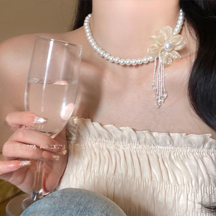 Exquisite Crystal Choker Necklace: Elegant Luxury Jewelry for Women
