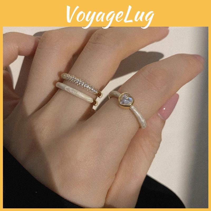 Stylish Heart-shaped Adjustable Ring For Women With Unique Double Layered Design