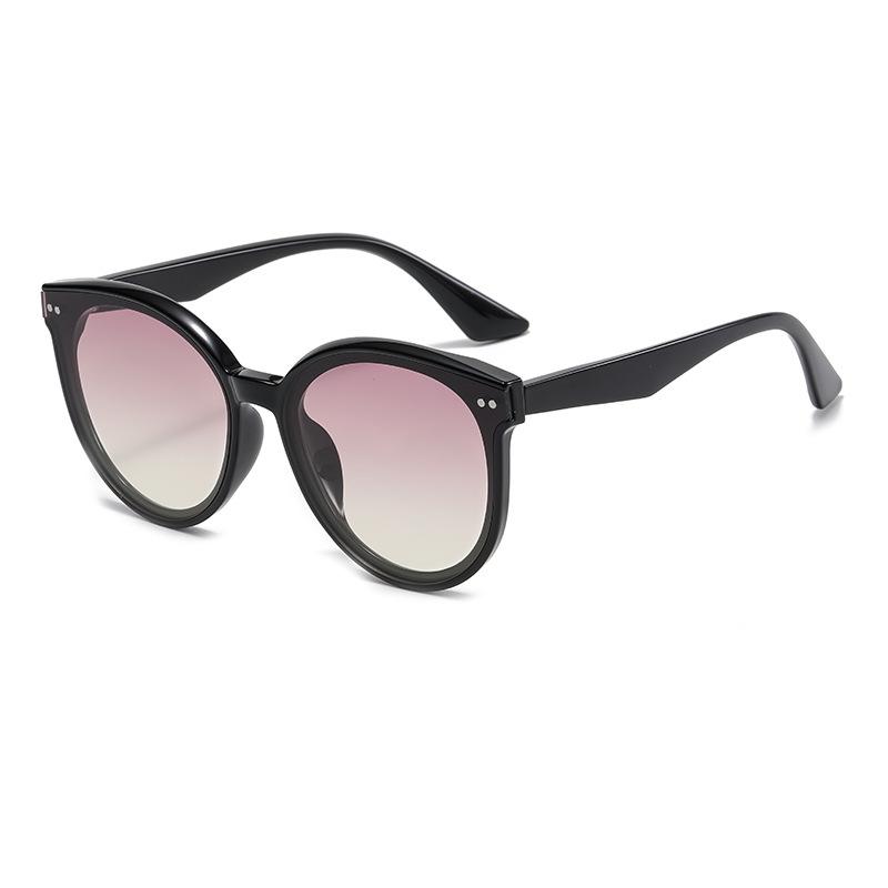 Nye solbriller Internett-kjendis Samme polariserte briller Dame Uv-sikre Kjørebriller Motesolbriller Herre