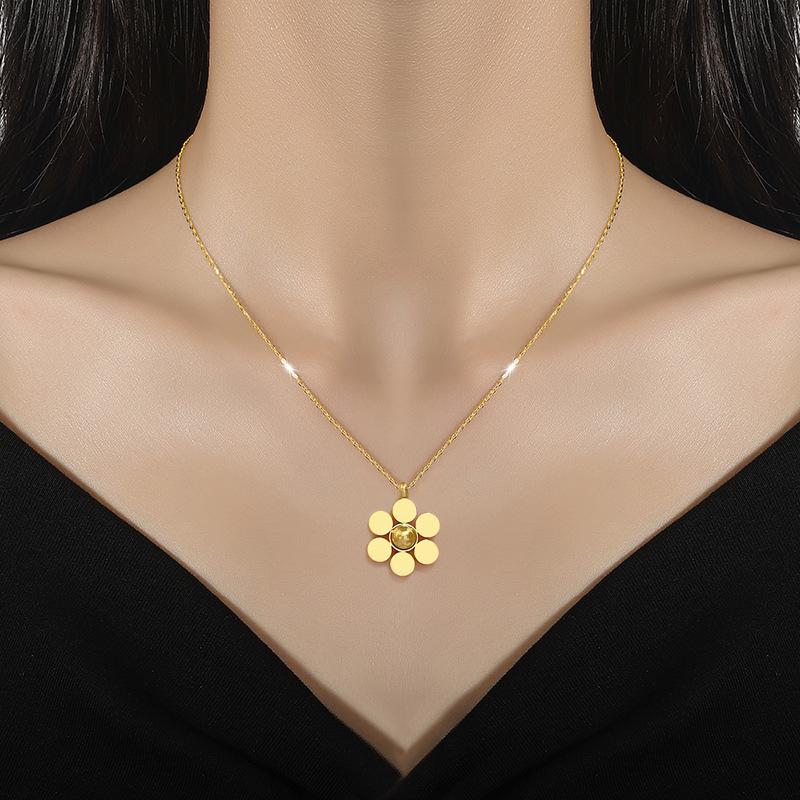 Round Beads Six-Valve Flower Minimalist Furnace Real Gold Necklace Female Collarbone Chain Accessories