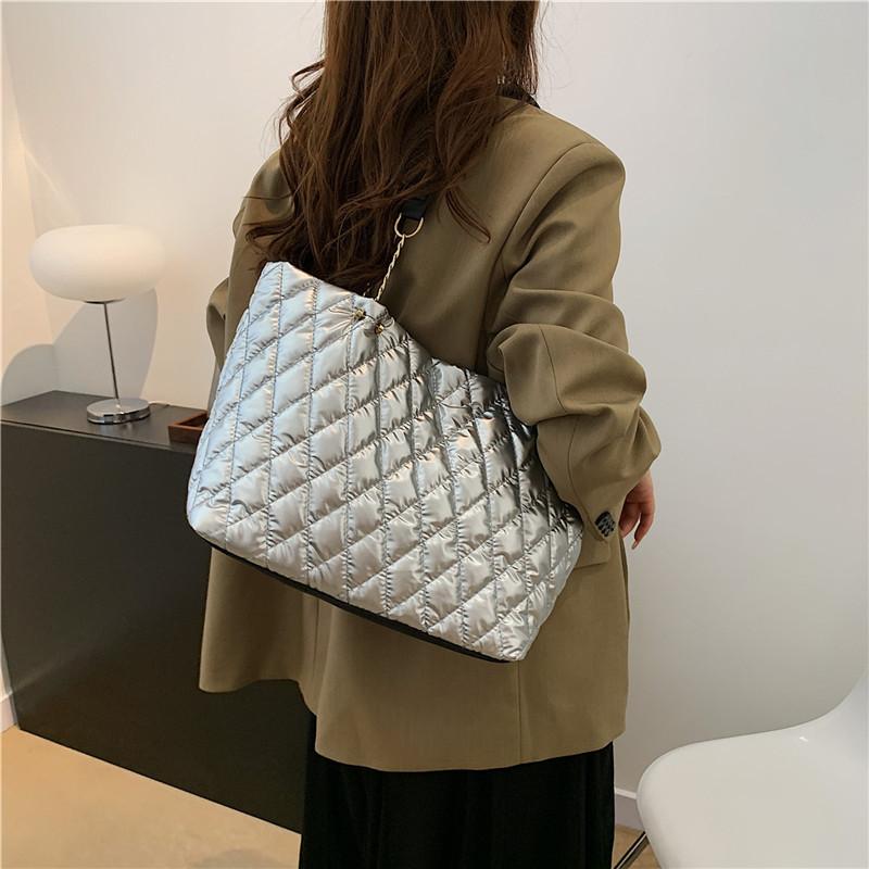 Stylish And Trendy 2024 Summer New Large Capacity Casual Crossbody Tote Bag For Women