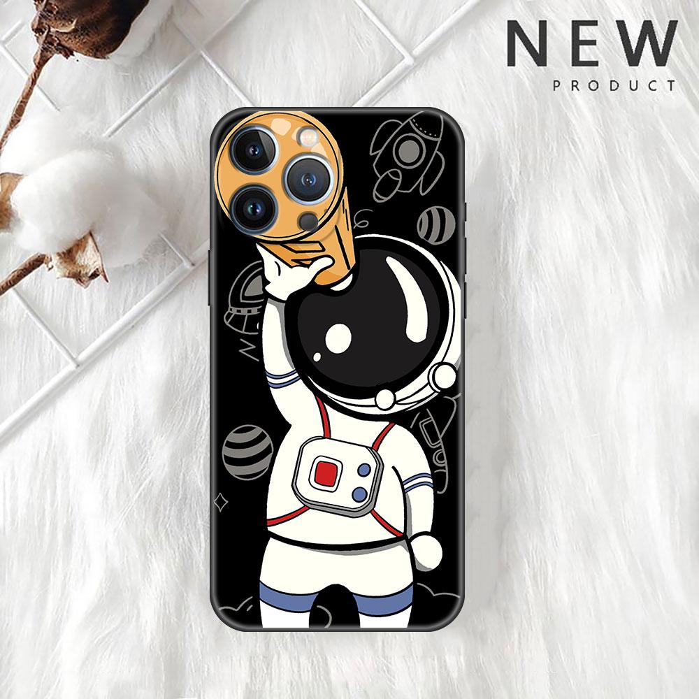 Urocze etui z astronautą dla Apple iPhone 14 11 13 12 Pro 7 XR X XS Max 8 Plus 6 6S 14Pro Czarne Miękkie Etui na Telefon