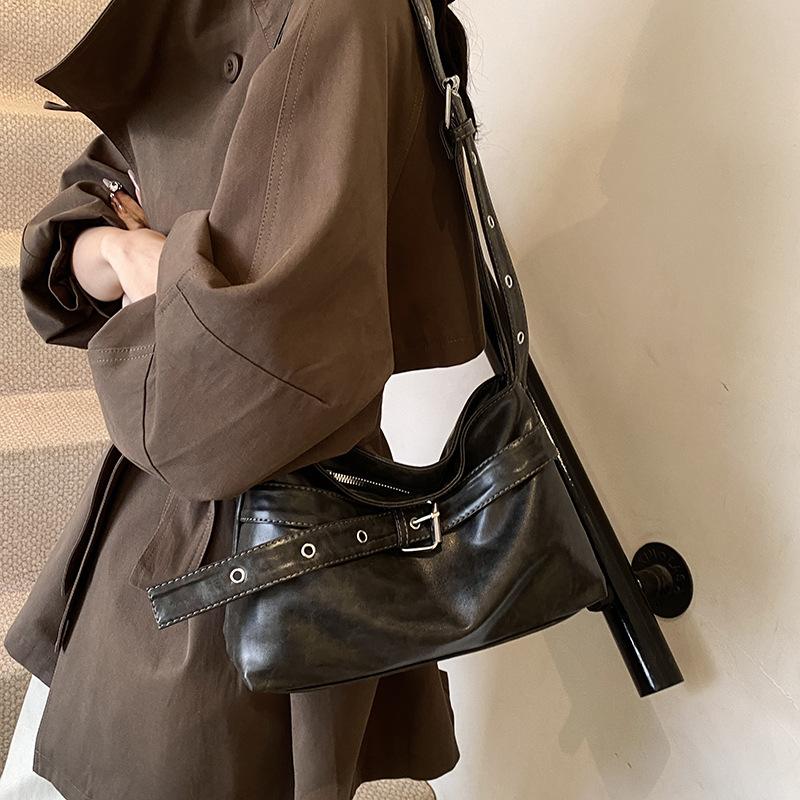 Bag Women's New Shoulder Bag Large Capacity Commuter Messenger Tote Bag