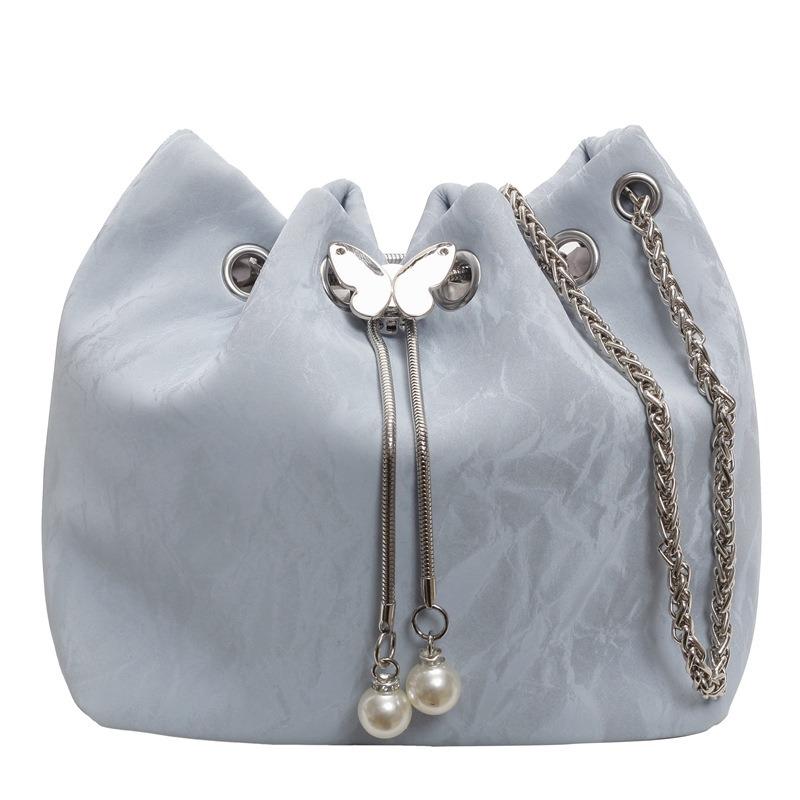 A Niche and Fashionable Hand-held Small Bag A Trendy and Stylish Chain Crossbody Bag and A Commuter Bucket Bag