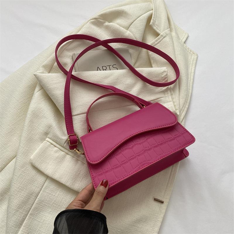 

Ретро иностранная наплечная сумка 2025 новая модная сумочка корейская версия осенняя мода простая сумка-мессенджер маленькая квадратная сумка женская сумка роза розовый