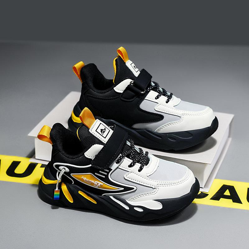 Boys shoes sports shoes autumn new mesh shoes soft sole children middle and older children boys mesh white shoes students