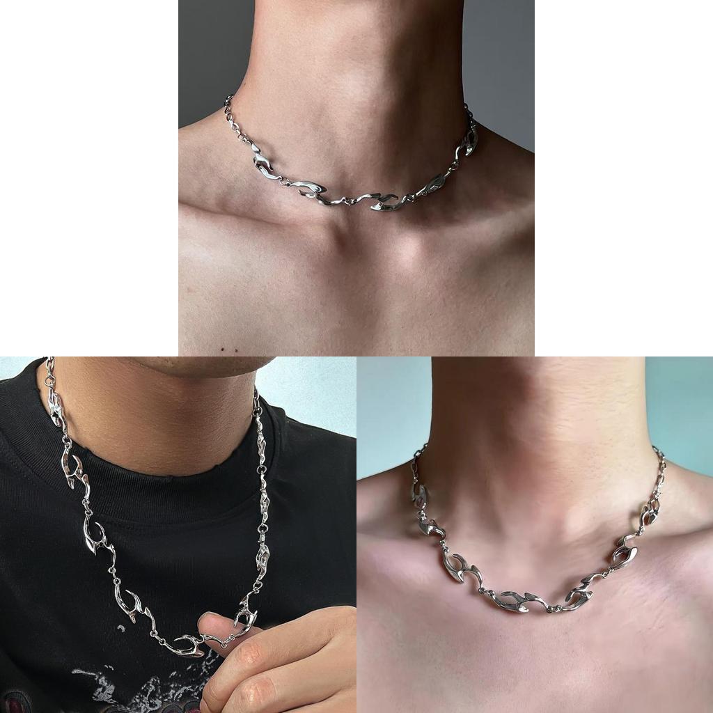 Collana con Ciondolo in Lega dello Zodiaco Animale con Catena a Croce per Stile Streetwear Donna