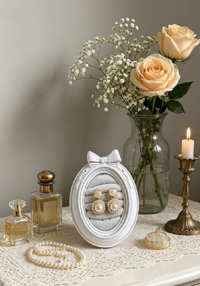 European Vintage Jewelry Stand & Photo Frame Ring Holder Display Prop