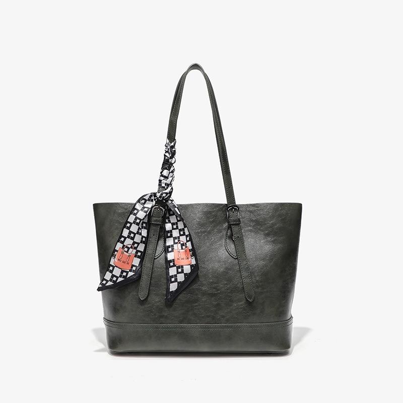 Large capacity Tote bag Oil wax soft leather crossbody tote textured commuter bag