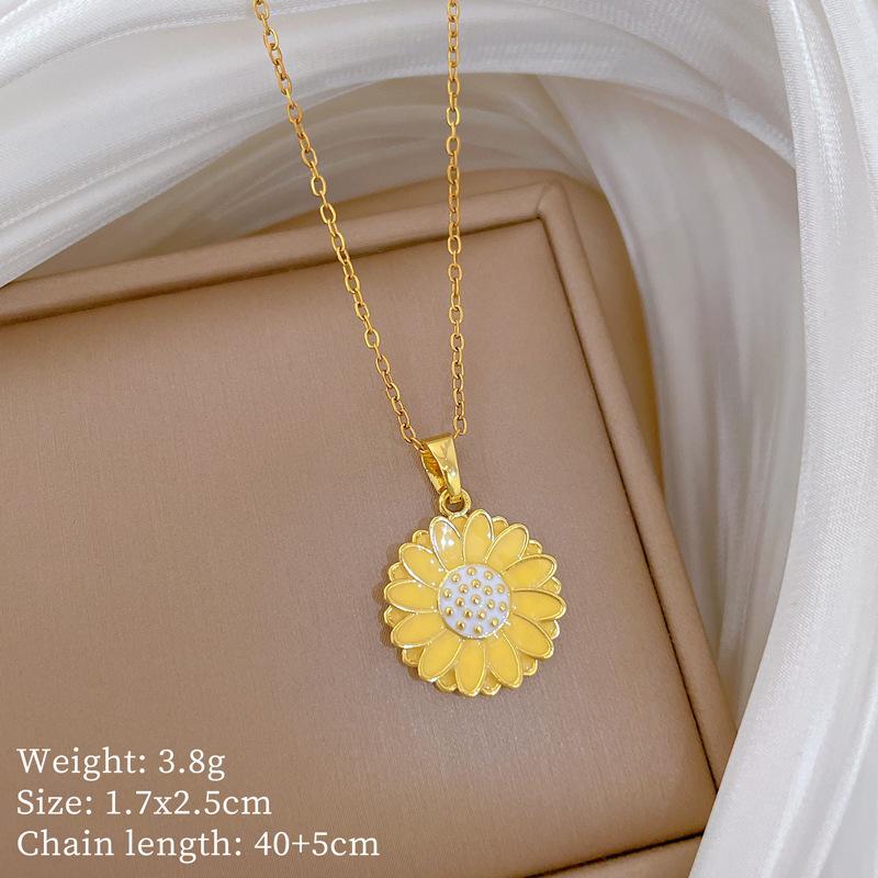 Copper Micro-Inlaid Light Luxury Fashion Personality Temperament Gorgeous Full Diamond Necklace Women'S Versatile Collarbone Chain Titanium Steel