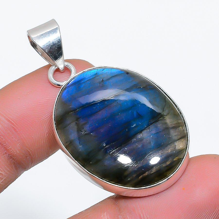 

Labradorite Gemstone Handmade 925 Sterling Silver Jewelry Pendant 1.73 SU-9971