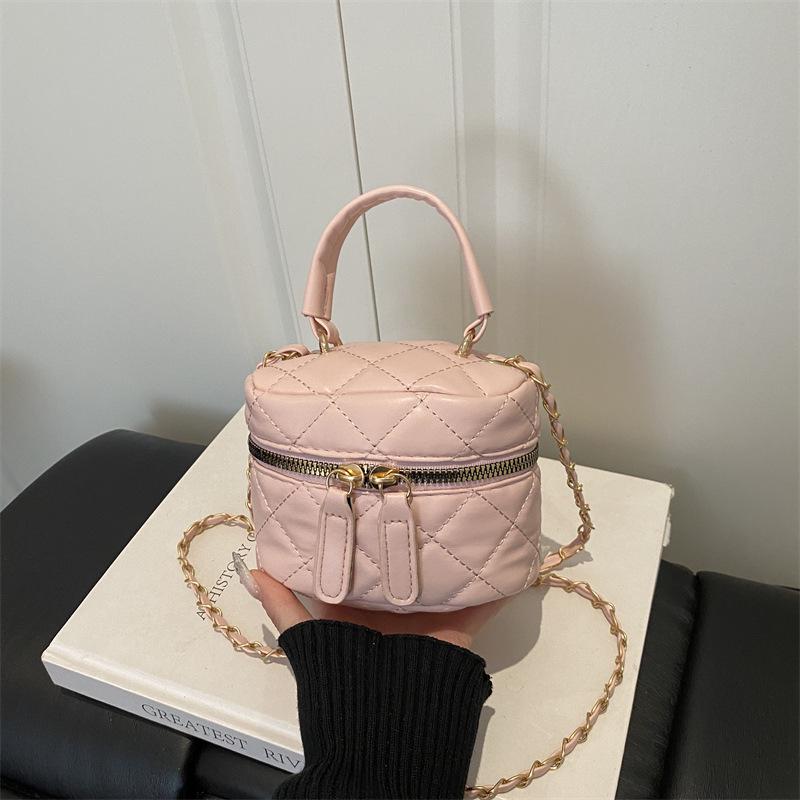 Cross2026 French Chic Quilted Crossbody Bag - Soft Texture, Diamond Embroidery, Chain Strap, Trendy Street Style