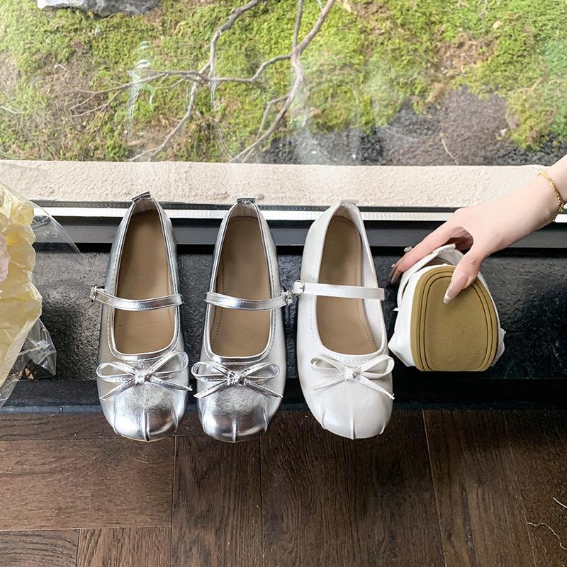 Francouzské malé jednoduché boty dámské jarní a letní nové malé kožené boty jsou krásné vílího stylu s mašlí boty Mary Jane