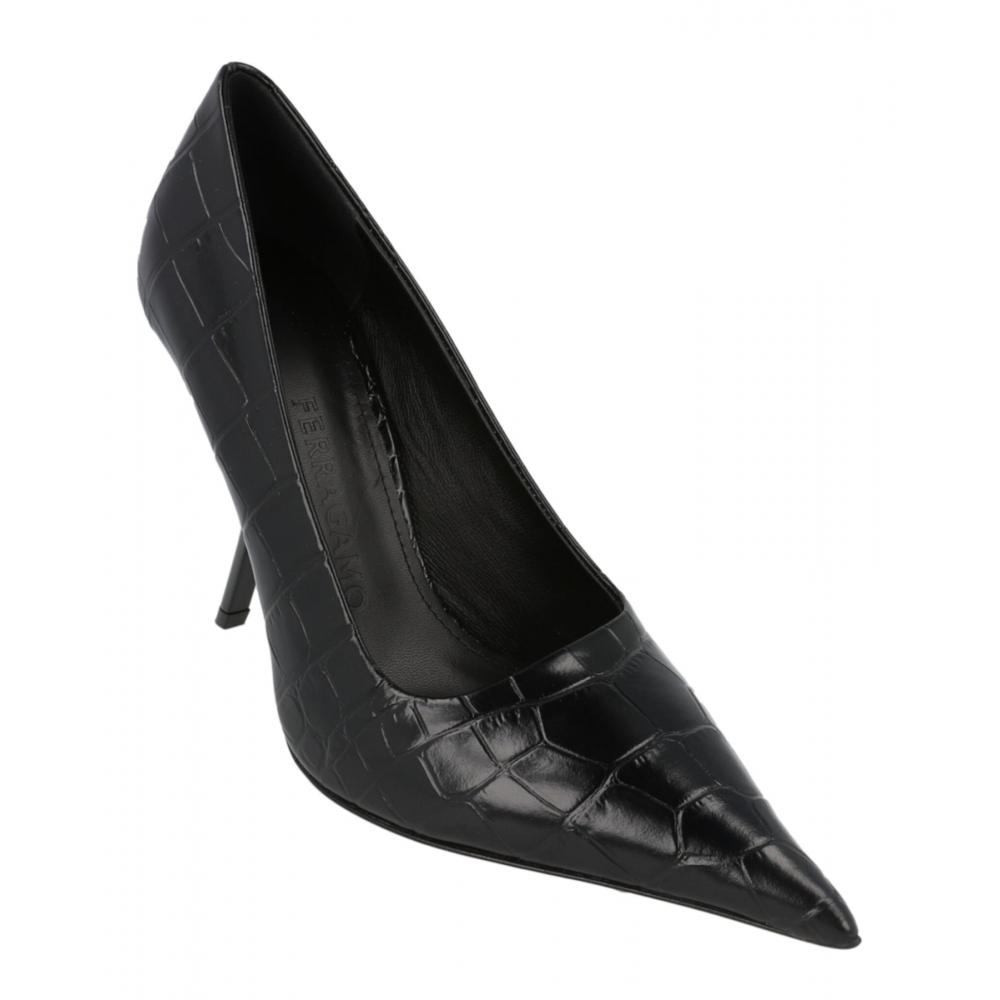 Salvatore Ferragamo Eva Crocodile Leather Pumps Black