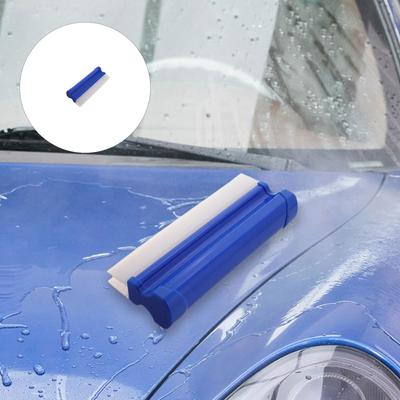 Autodoplňky na zimu – Škrabky na led