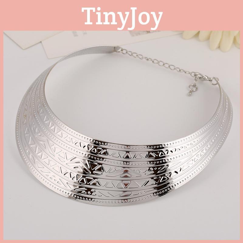 Fashion Patterned Metal Elegant Pendant Necklace Collar Clothing Accessory
