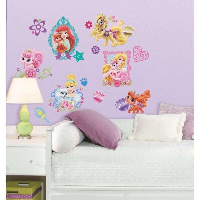 Stickers repositionnables Princesses et leurs animaux de compagnie