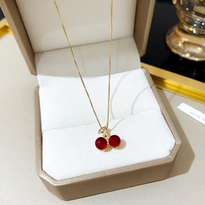 Colar Pingente Cereja Vermelha Feminino Alto Padrão Luxo Leve Design de Nicho Corrente para Clavícula Acessórios Populares