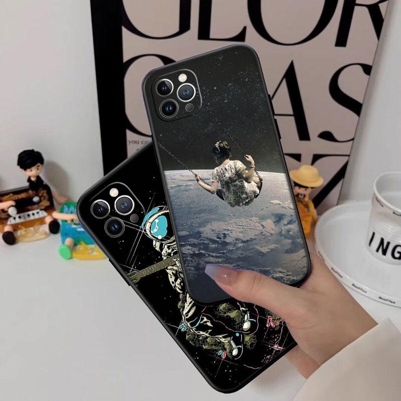 IK2 Abstract space astronaut Case for Motorola Edge 60 60s 70 G86 G56 G54 E14 G04S G45 G54 G64 S30 S50 X30 X40 X50 Pro Power