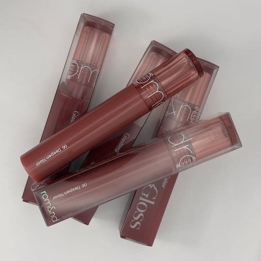 

Rom&nd Glasting Color Gloss 06 Deep Moore
