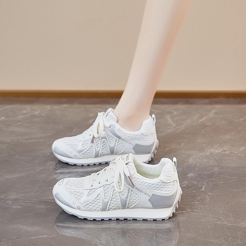 Women's Summer New Breathable Thin Casual Sports Shoes Thick-soled Inner Height-increasing Women's Shoes