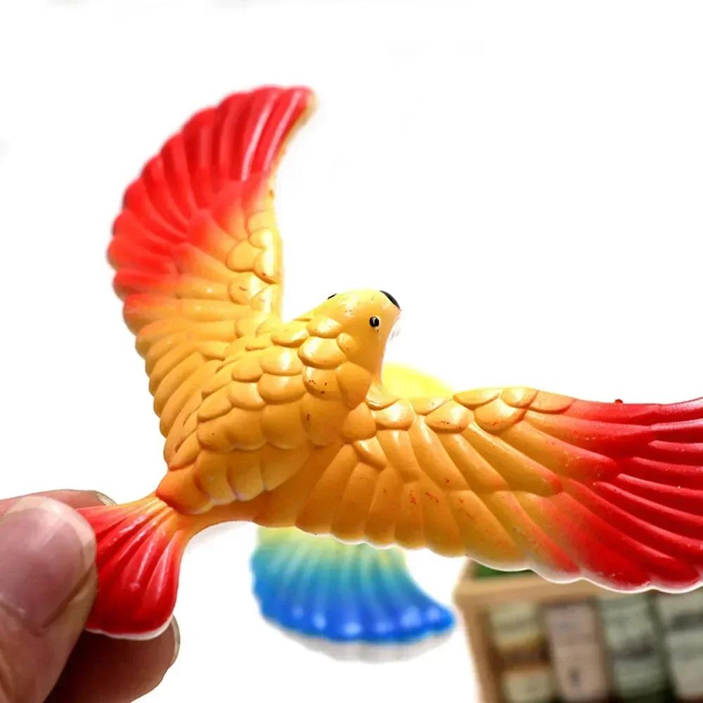 Balancing Eagle with Pyramid Stand Magic Bird Desk Decor Funny Gadgets Novelty Toys for Children's Gift Miniature Figurines