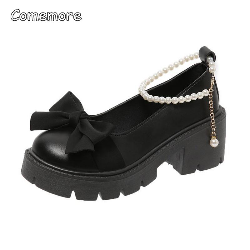 

трендовая обувь в стиле Лолиты, женская обувь Мэри Джейн в японском стиле, женские винтажные туфли на неглубоком высоком каблуке, туфли на массивной платформе, женские сандалии