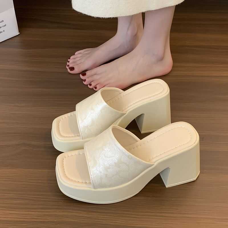 Large size sandals women's feet wide and fat summer women's shoes 2025 new thick-heeled sandals national style fattened high-heeled women's slippers