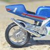 Welly 1/18 1994 Yamaha TZ250M Alloy Off Road Motorcycle Model Diecast Metal Static Collection Children Toy Car Wehicles Gifts