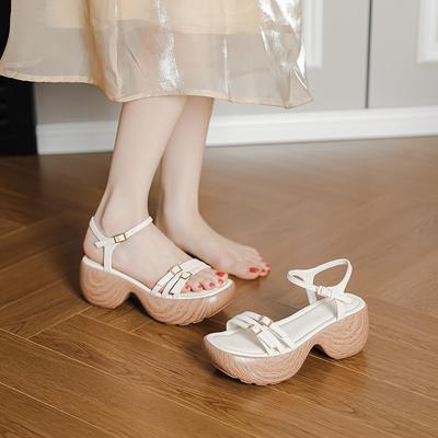 Thick-soled Sandals for Women Retro Holiday Style Summer New Style Thick Heel Sponge Cake Sole Small High Heels One-strip Roman Shoes