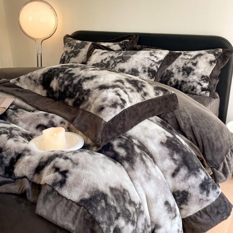 

Зимний класс A, высококачественный плюшевый комплект из четырех предметов с рисунком кролика, простыня и пододеяльник из молочного бархата, утолщенный коралловый бархат 2.0m bed sheet model-4PCS