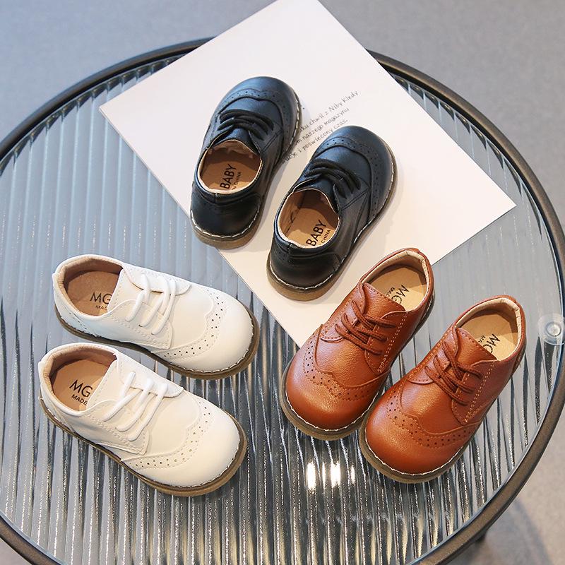 Boys' Soft Sole Leather Retro Brogue Shoes with Laces – Spring/Autumn Style