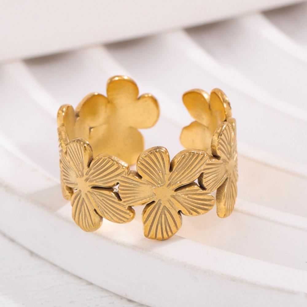 Women's Adjustable Titanium Steel Floral Ring - Non-fading, Lightweight Luxury Design Jewelry