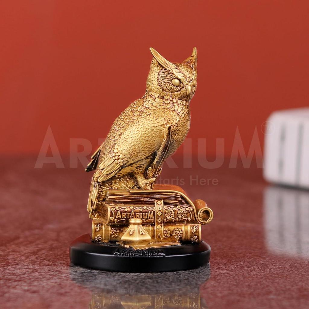 Fengshui Owl Statue Horned Owl of Wisdom Decorative Owl Showpiece Bird Statue for Car Dashboard Home Decor Living Room Decoration