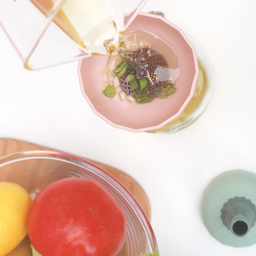 Silicone  Funnel Kitchen Gadget Accessories  Funnel Water Bottle Liquid Transfer Food Grade Tool