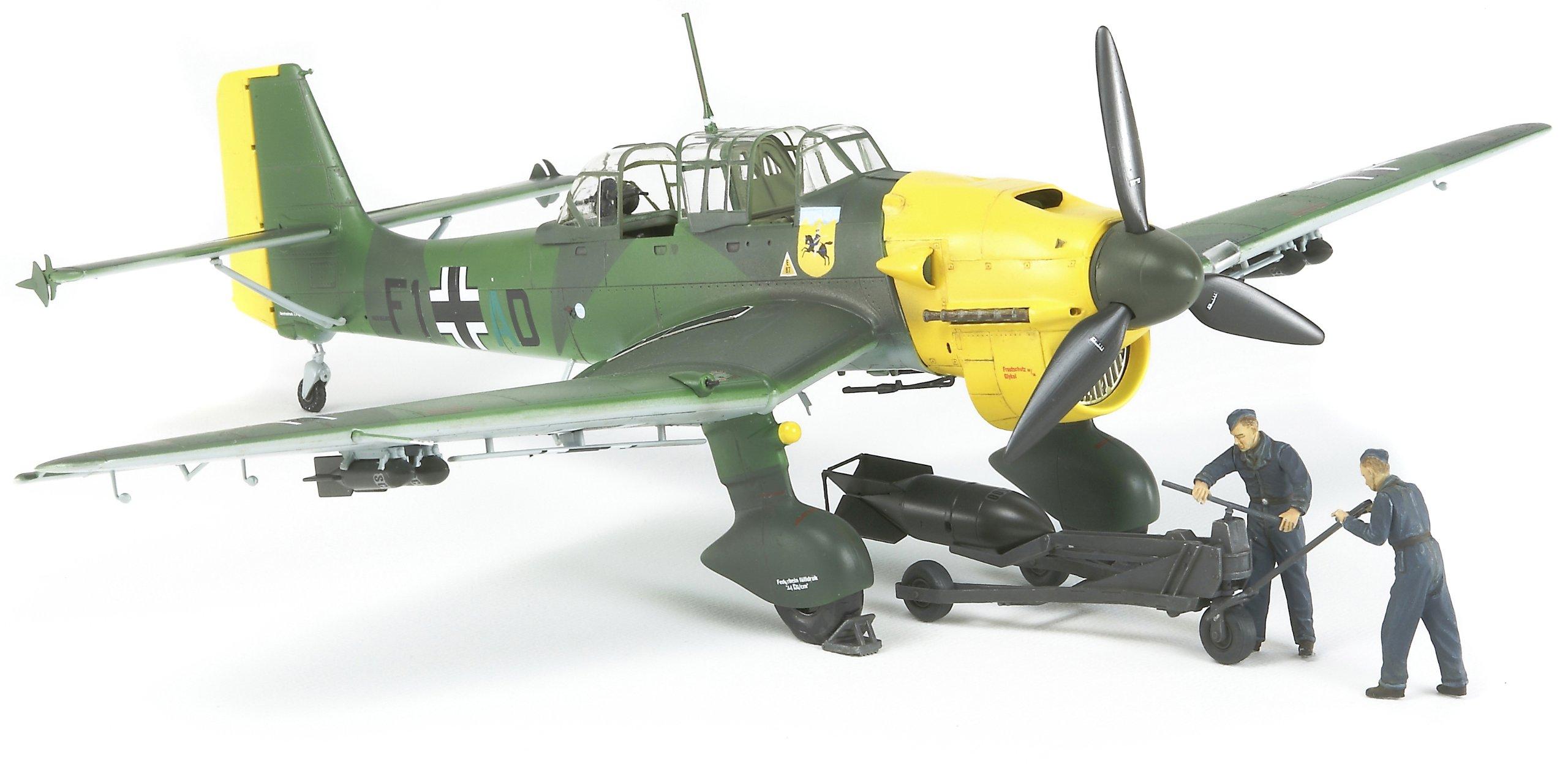 

Серия Tamiya Italeri 08 Немецкие ВВС Junkers Ju87 Stuka Набор для загрузки бомб Пластиковая модель 37008 1/48 Нет. БИ 2
