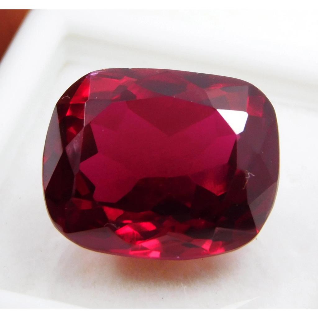 Certified 14.10 Ct Natural Burma Pigeon Blood Red Ruby Loose Gemstone Unheated