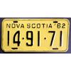 Vintage Metal Tin Sign Manitoba 33 38-038 15x30 cm Retro Canadian Decor Wall Art