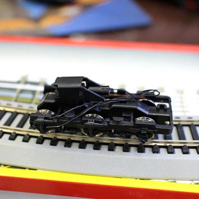 Vlakové podvozky HO 1:87Měřítko Válečkové ložisko Nákladní auto DIY Sestava Stavebnice Železniční rozvržení Dioráma