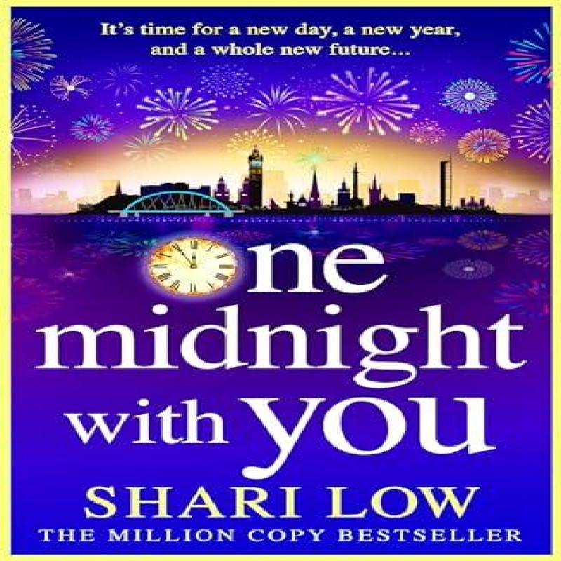 One Midnight With You von Shari Low Hardcover Buch 9781835184592