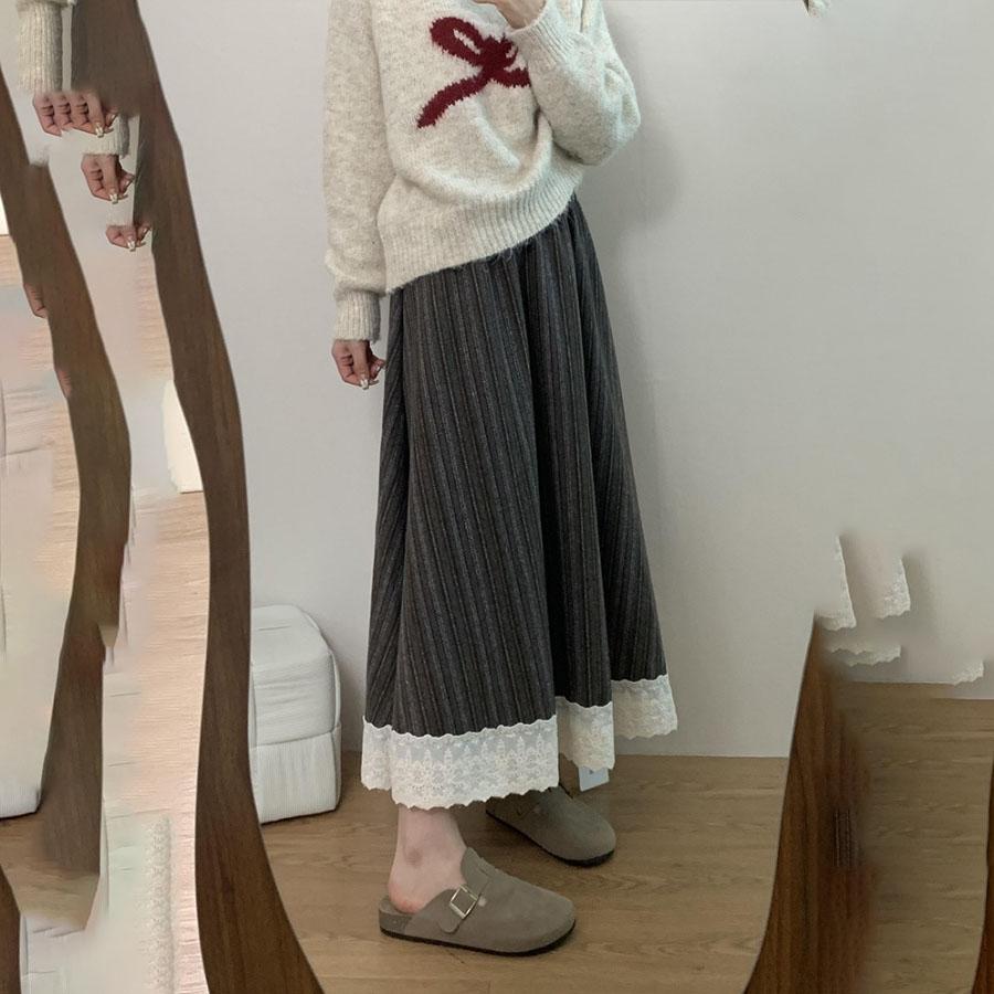 Vintage Lace Patchwork Woolen Striped Midi Skirt for Women - Fall/Winter High-Waist Slim-Fit A-Line Half Skirt with Ruffle Trim