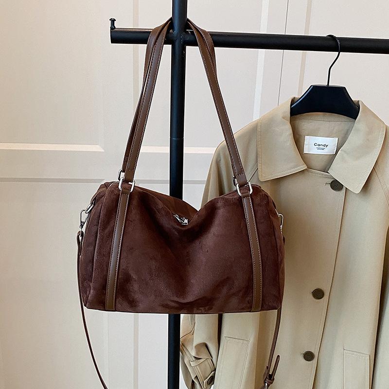 Suede Barrel Shoulder Bag Women Winter New Arrival Large Capacity Versatile Daily Commute Casual Tote Bag Crossbody Pillow Bag