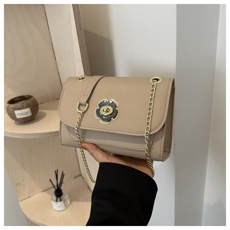 Modetrend Candy Color Bag 2024 Frühjahr Neue Kettentasche Eine Schulter Nischendesign Umhängetasche Mode Damentasche