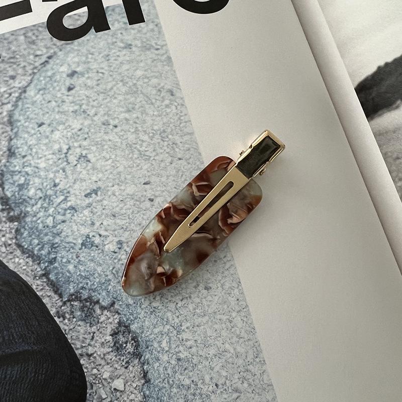 Clips de Păr din Acetate Stil Coreean Fără Șifonare pentru Femei - Accesoriu Elegant pentru Breton Lateral și Machiaj