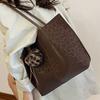 Simple and Retro Large-capacity Bag, Women's Single-shoulder Bag, Commuting Tote Bag for Going Out To Work